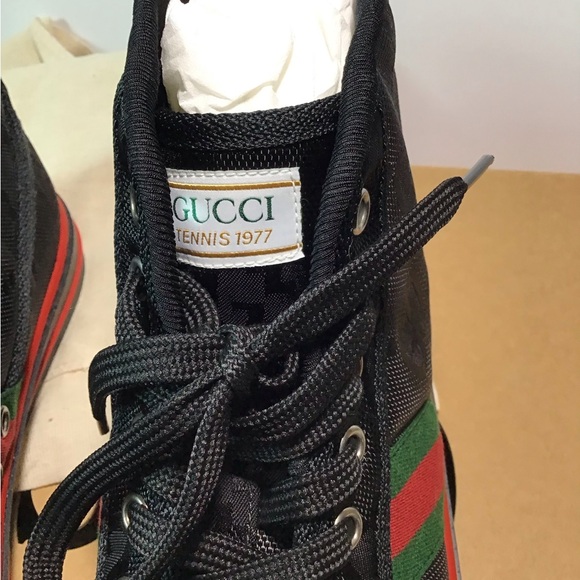 Men’s Authentic Gucci Shoe - Picture 5 of 13